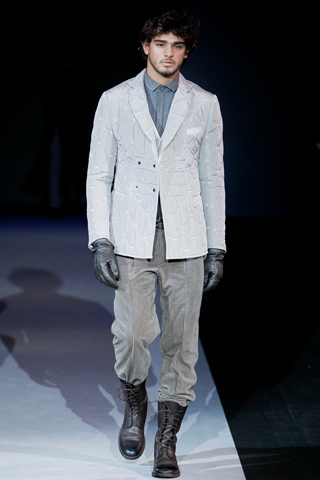 Giorgio Armani / - 2011-2012